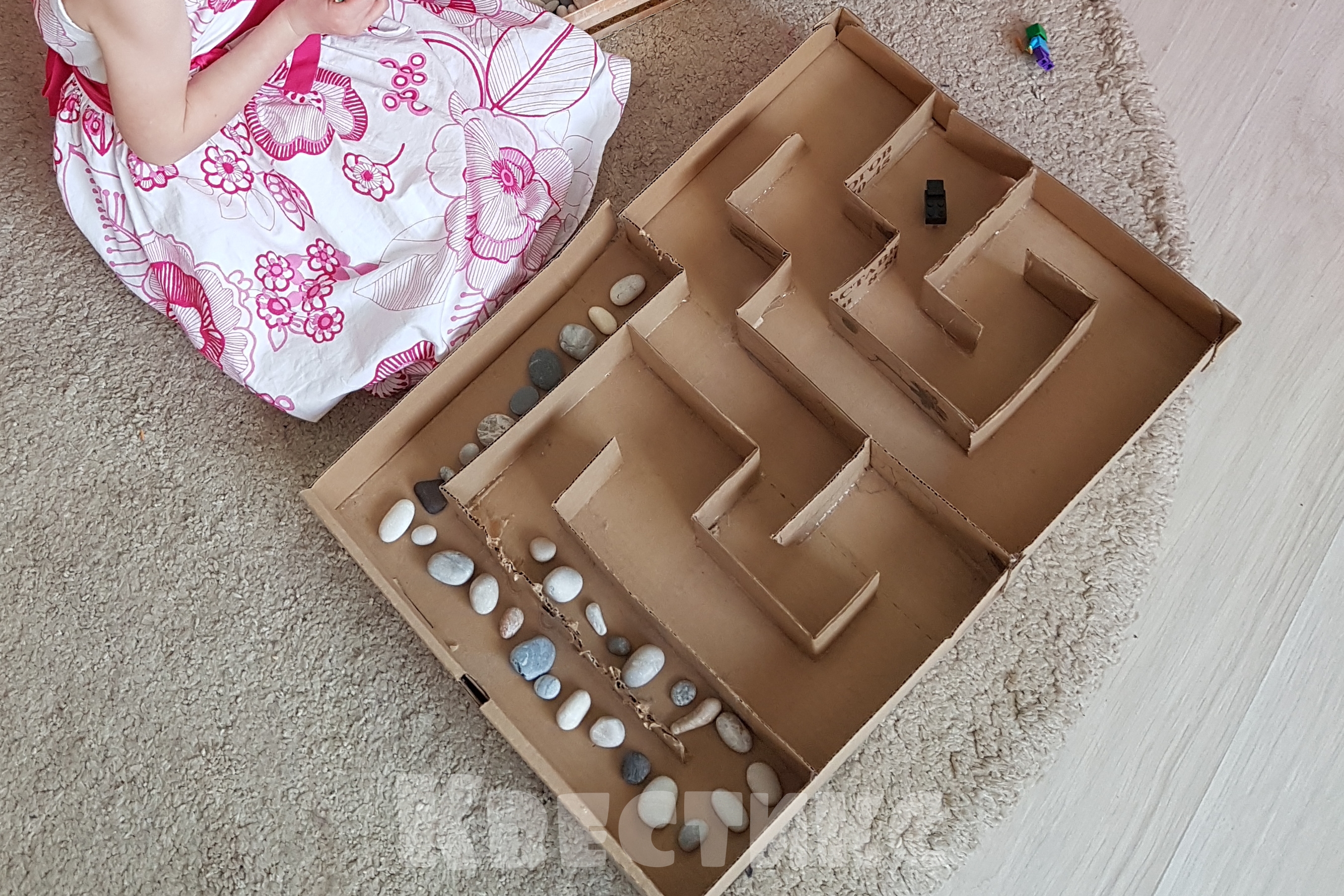 игры из коробки своими руками